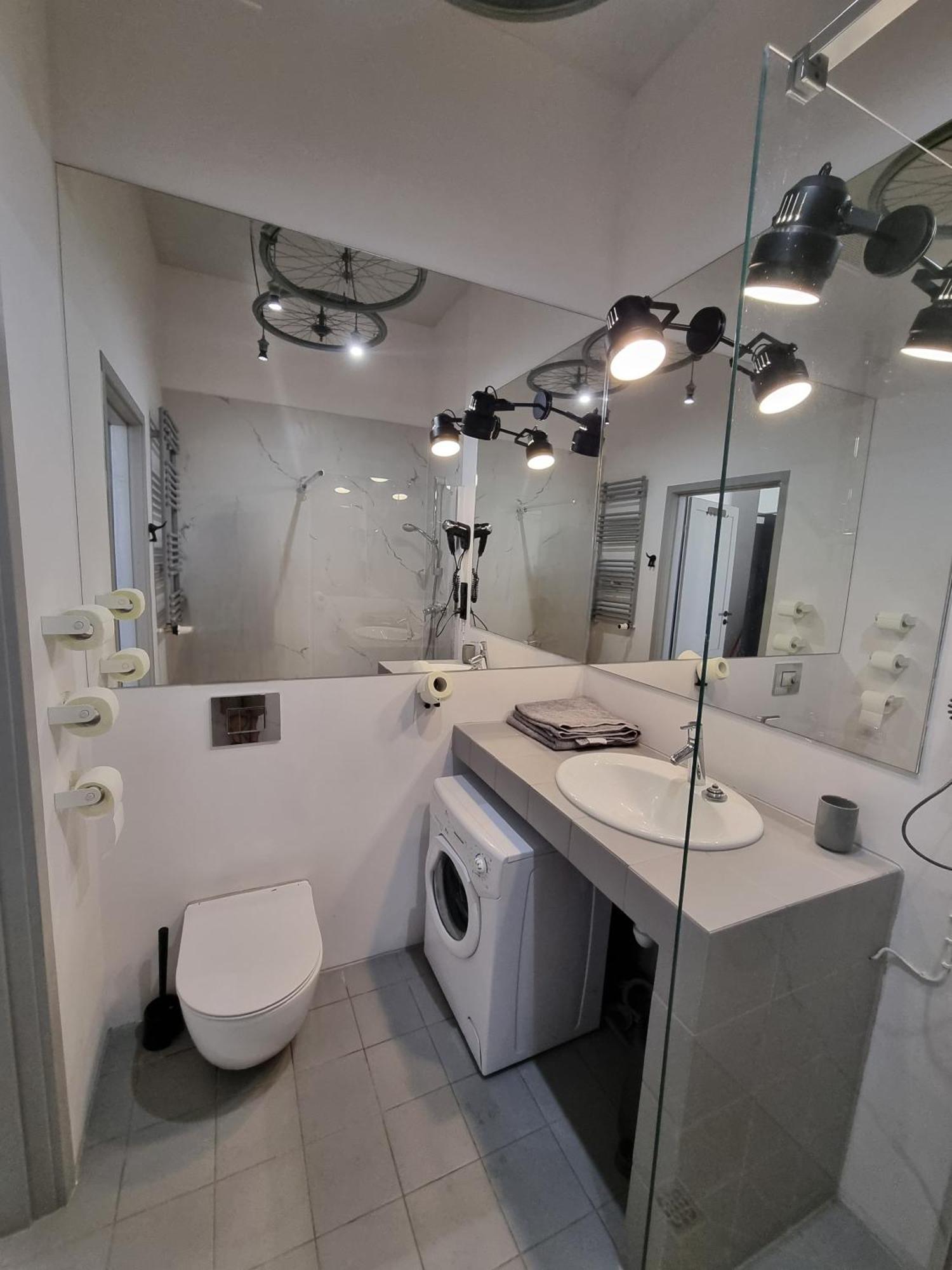 Cozy Pokoj Wroclaw Ngoại thất bức ảnh